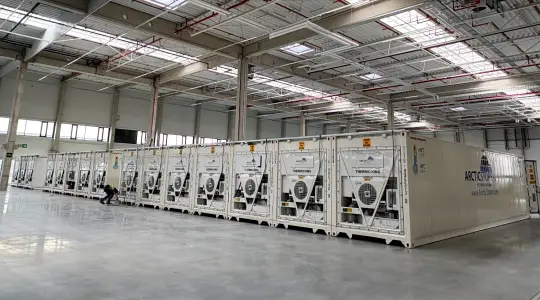 Temporary Cold Storage for Pet Food productions, ArcticStore containers